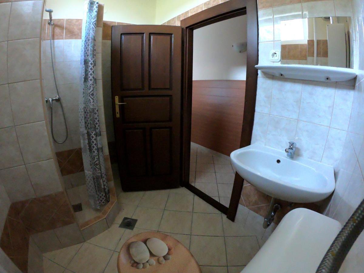Dami Apartman Hajduszoboszlo Luaran gambar